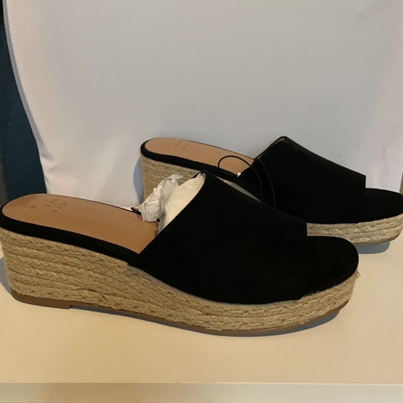 Memory foam black & mavis burlap slide heels - Picture 4 of 10